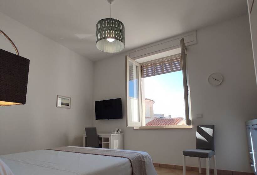 פנסיון San Pietro Otranto