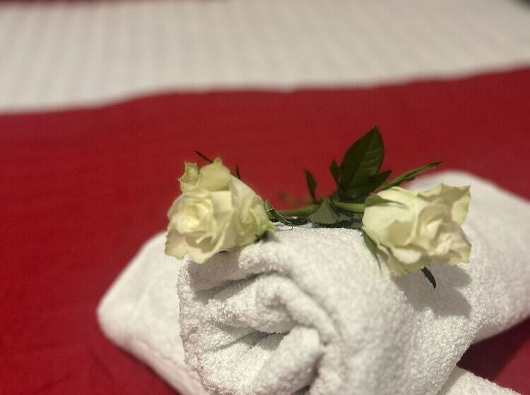 펜션 Thorn Romance Deluxe Room