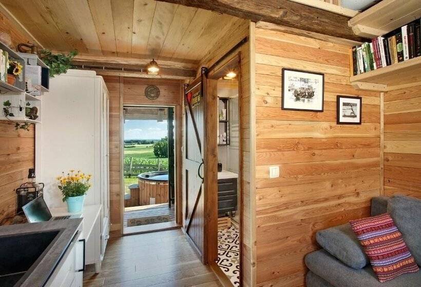 פנסיון Tiny House Ambar