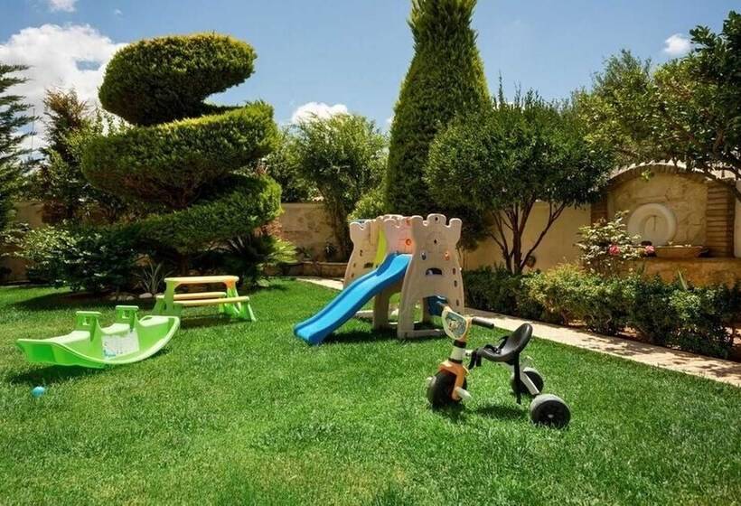 بنسيون Villakokalisresort