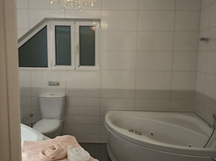 بنسيون Villakokalisresort