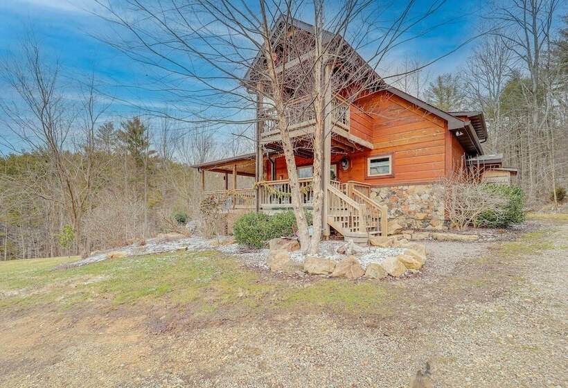 Pet Friendly Butler Cabin W/ Hot Tub, Walk To Lake