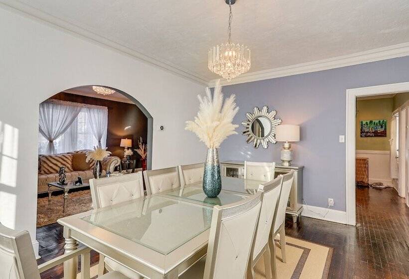 Charming Connecticut Retreat Near Museums & Hiking