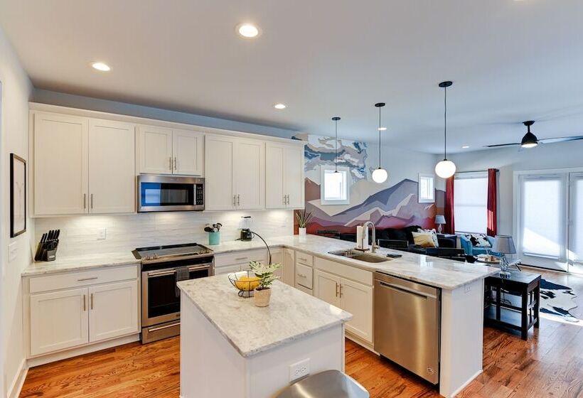 Pet Friendly Nashville Retreat ~ 3 Mi To Downtown!