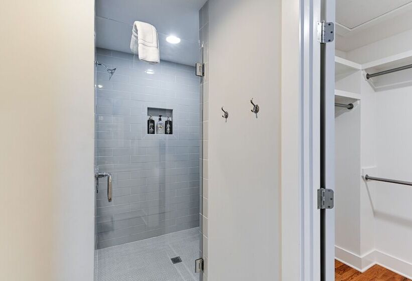 Pet Friendly Nashville Retreat ~ 3 Mi To Downtown!