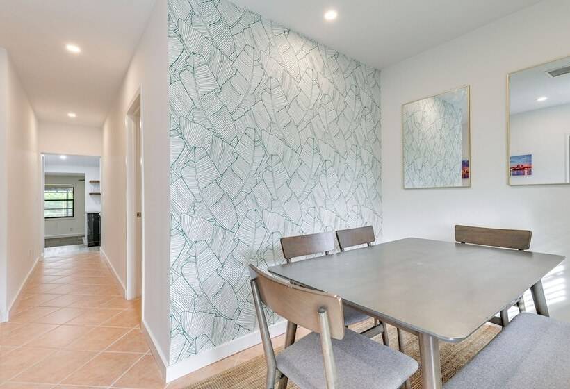 Pet Friendly South Miami Home W/ Private Pool!