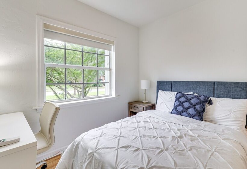 Pet Friendly South Miami Home W/ Private Pool!