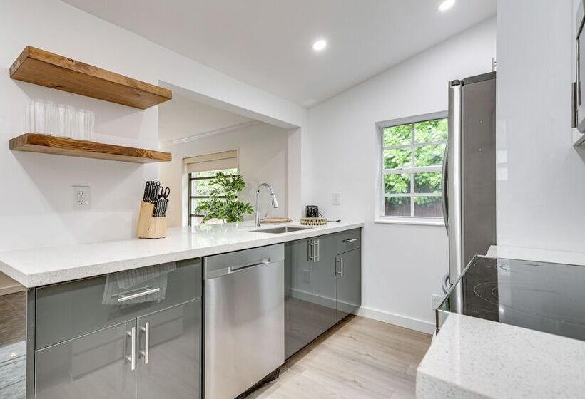 Pet Friendly South Miami Home W/ Private Pool!