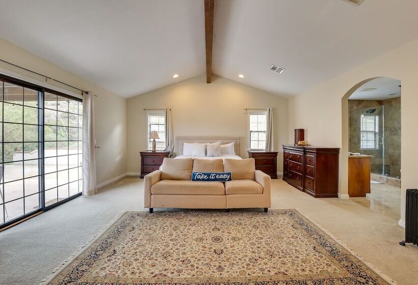 Pet Friendly Temecula Home In Wine Country!