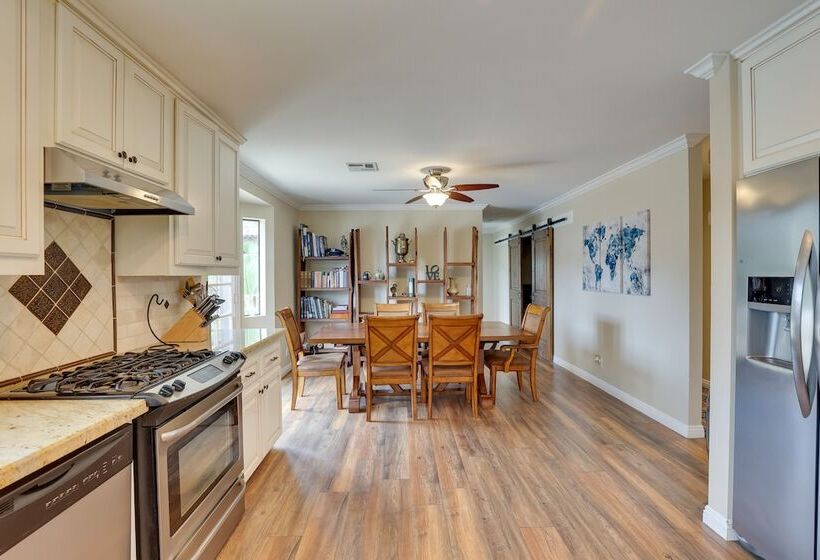 Pet Friendly Temecula Home In Wine Country!