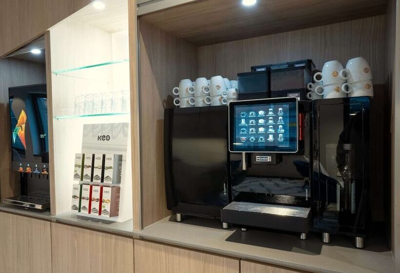 Отель Prize By Radisson, Dresden Mitte