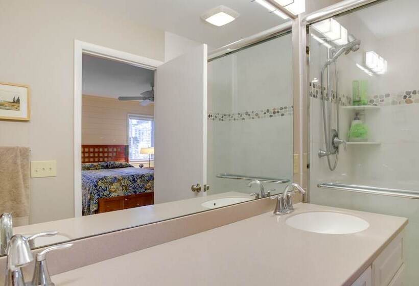 Rehoboth Beach Retreat W/ Dock, Walk To Water!