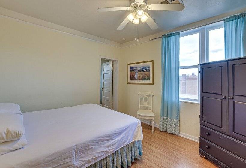 Remodeled Pioneer Home In Hurricane W/ Patio!