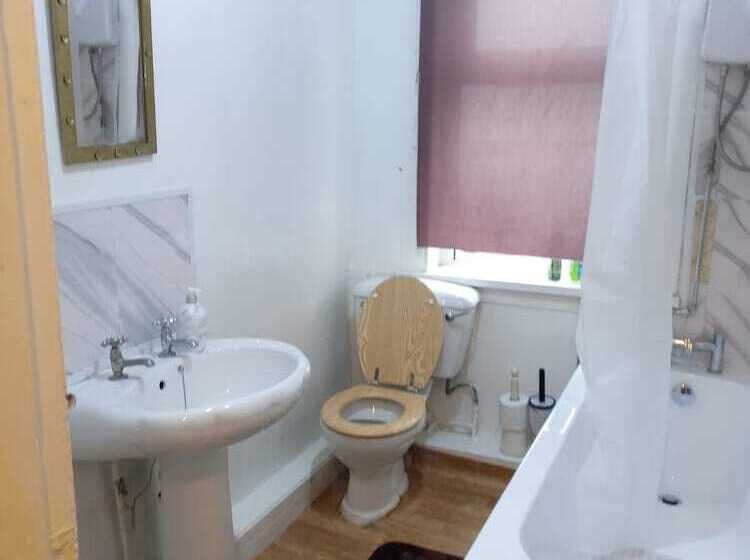 إقامة Beautiful 1 Bed House In Leeds