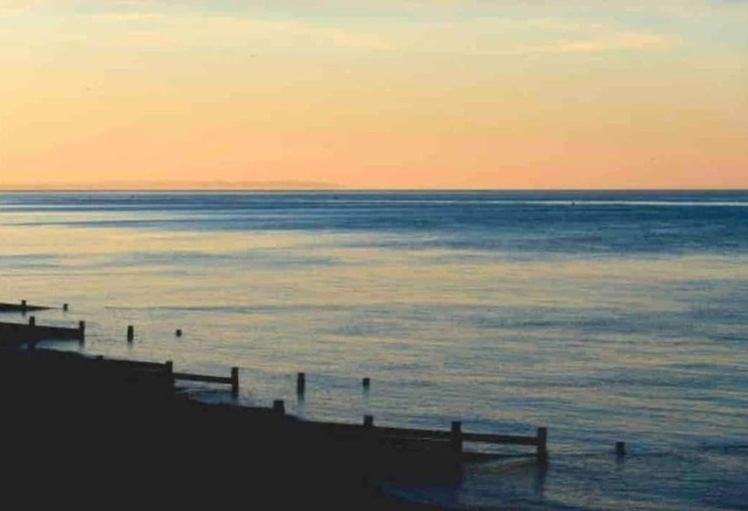 레지던스 Beautiful Cottage In Central Whitstable