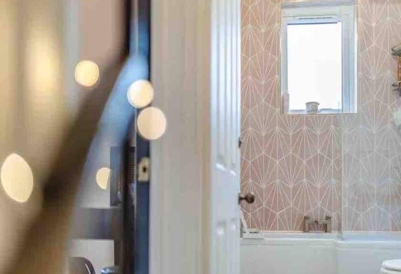 레지던스 Beautiful Cottage In Central Whitstable