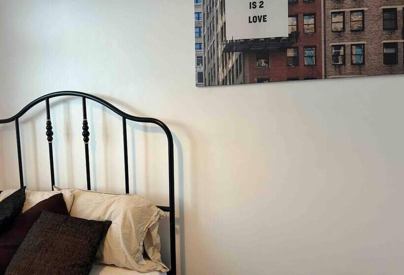 דירת נופש Cool 2 Bed House Hornchurch, Arcade Games, Parking