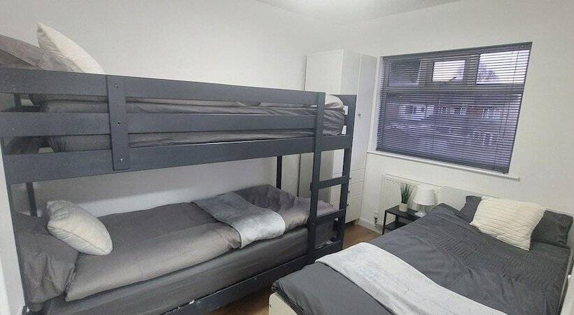 إقامة Hull 3bed House Driveway Garden Familyfriendly