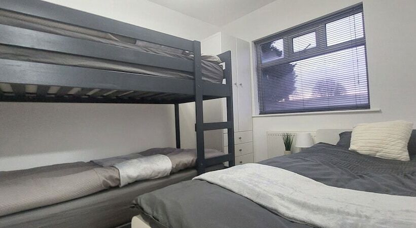 إقامة Hull 3bed House Driveway Garden Familyfriendly