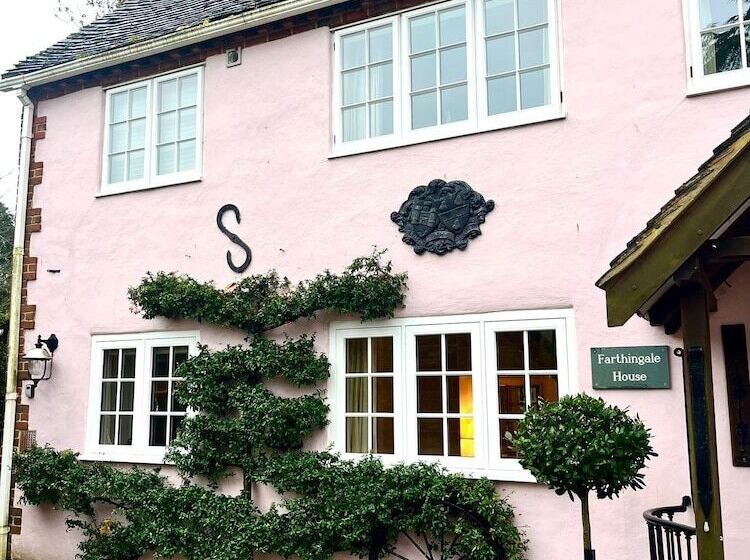 דירת נופש Luxury Brick And Flint House In Funtington