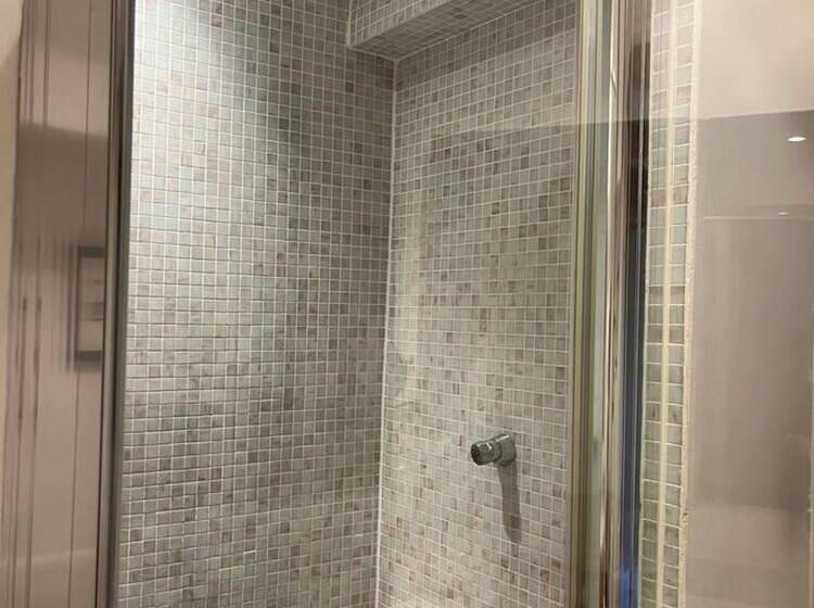 דירת נופש Luxury Brick And Flint House In Funtington