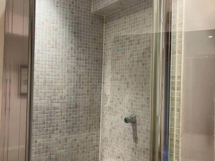 דירת נופש Luxury Brick And Flint House In Funtington