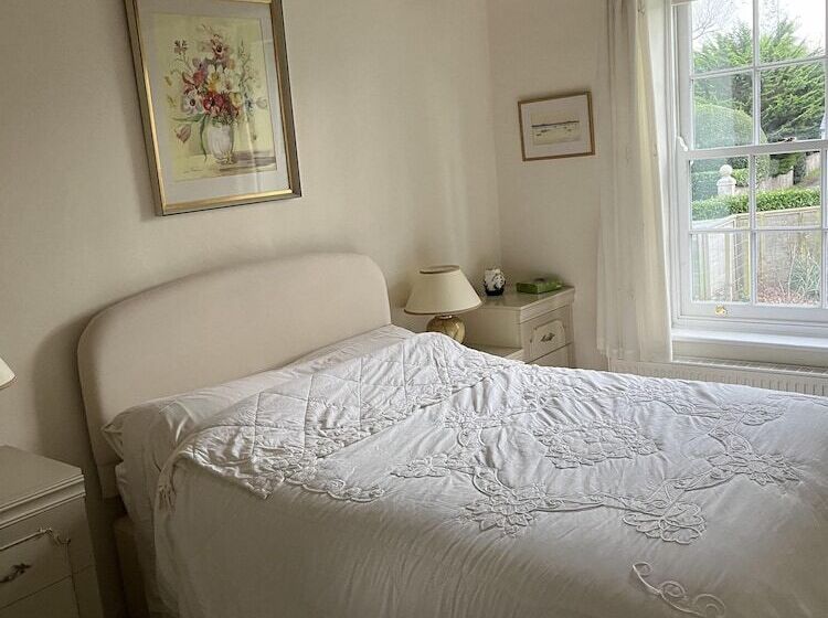 דירת נופש Luxury Brick And Flint House In Funtington