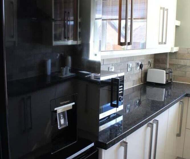 Резиденция Remarkable 2 Bed House In Walesby Nottinghamshire