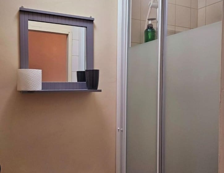 דירת נופש Spacious,luxury, Near City Center, Free Parking