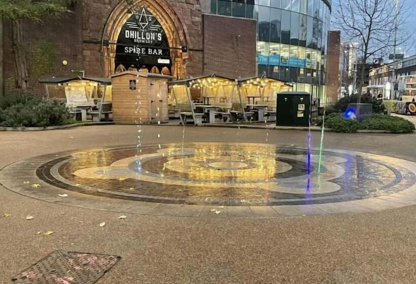 דירת נופש Spacious,luxury, Near City Center, Free Parking