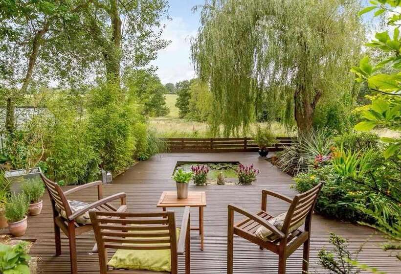 إقامة 4 Bed House In Wetherby, Sleeps 8, Near York