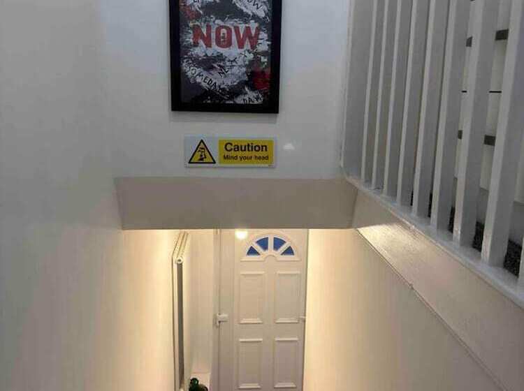 إقامة Ldeal Home For Large Groups,families & Contractors