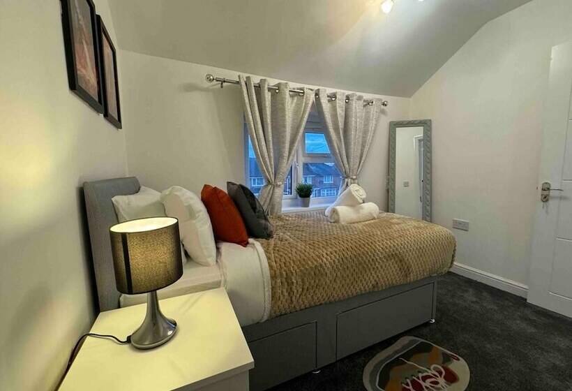 レジデンス Ldeal Home For Large Groups,families & Contractors