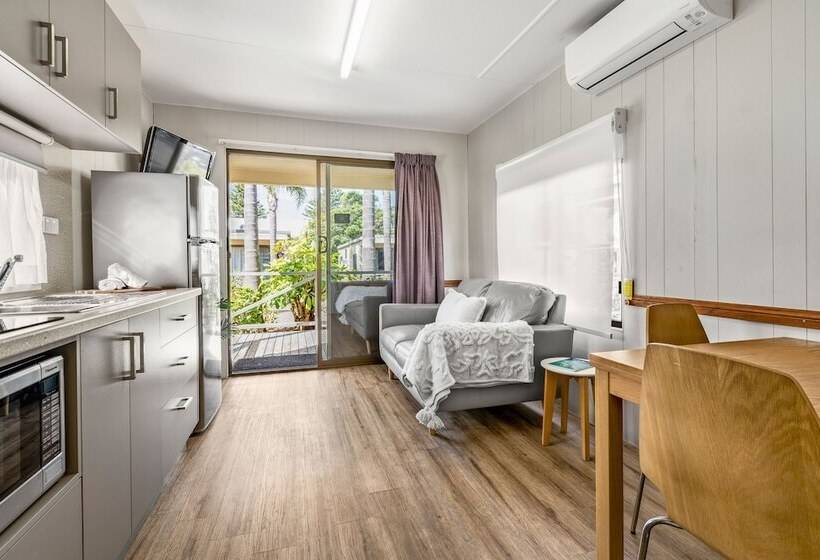 Курорт Big4 Tasman Holiday Parks   Tathra Beach