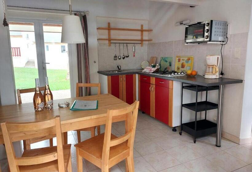 منتجع Fkk Feriendorf Village Naturiste Club Corsicana