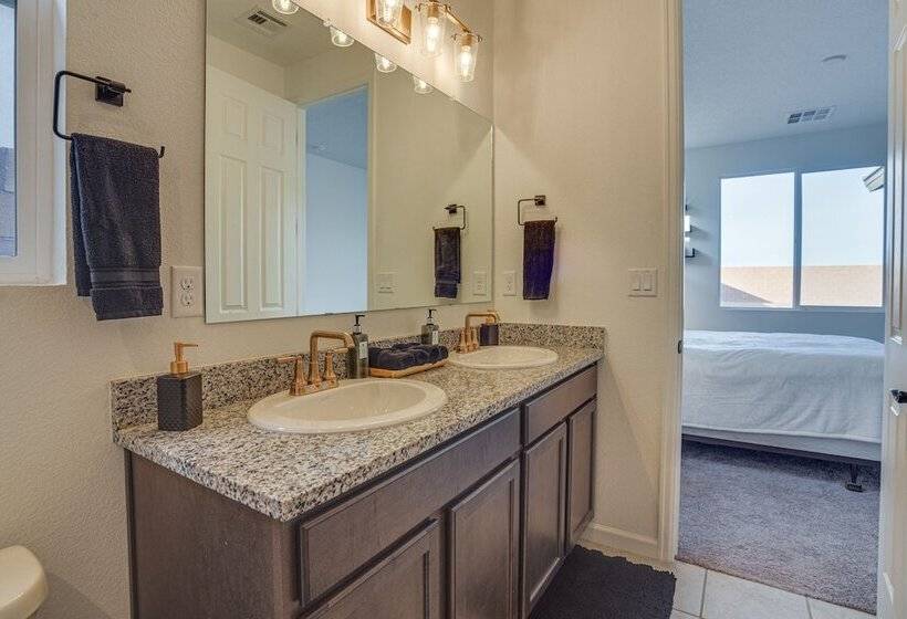 Rio Rancho Home Near Santa Ana Casino + Golf!