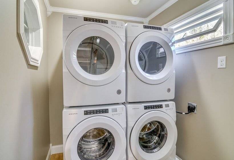 River View Somerset Home: Large Deck, Fire Pit!