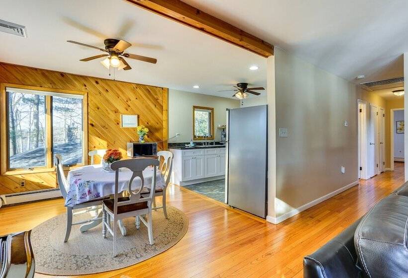 Rock Hill Home W/ Fire Pit On Wanaksink Lake!