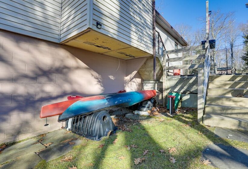 Rock Hill Home W/ Fire Pit On Wanaksink Lake!