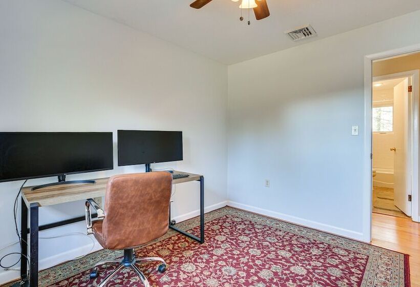 Rock Hill Home W/ Fire Pit On Wanaksink Lake!