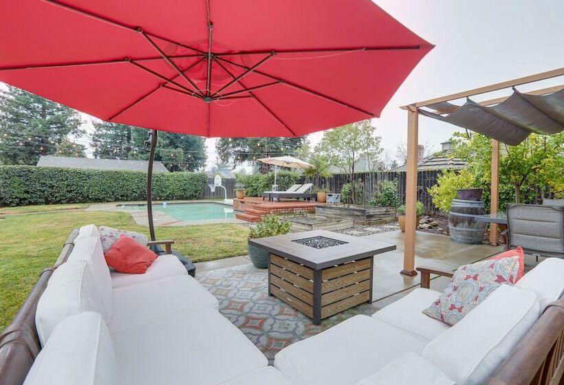 Roseville Home W/ Pool, 5 Mi To Folsom Lake!