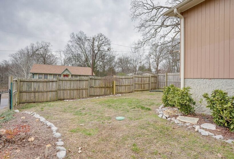 Rossville Home Near Downtown & Lookout Mountain!