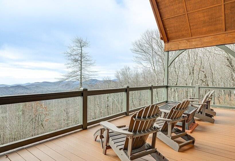 Sapphire Mountaintop Cabin W/ Views & 2 Decks
