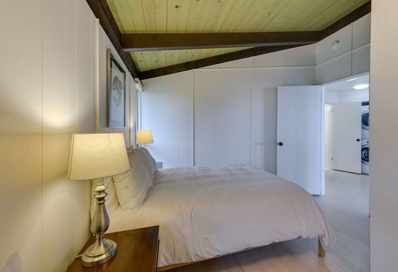 Serene Irish Beach Home W/ Panoramic Ocean Views!