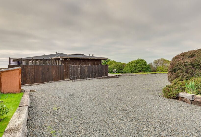 Serene Irish Beach Home W/ Panoramic Ocean Views!