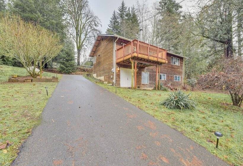 Serene Shelton Home Puget Sound Access!