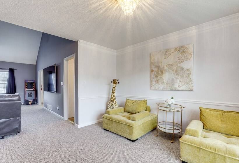 Family Friendly Stockbridge Home By Amphitheater!