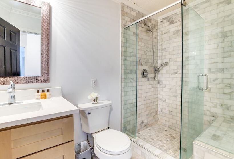 Family Friendly Stockbridge Home By Amphitheater!