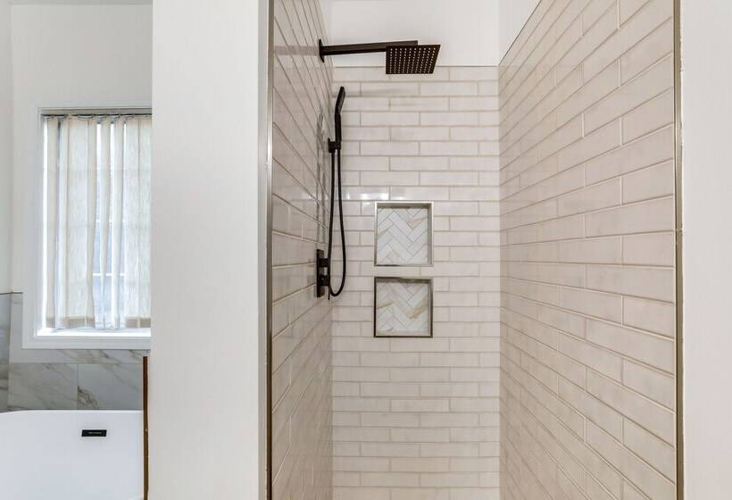 Family Friendly Stockbridge Home By Amphitheater!