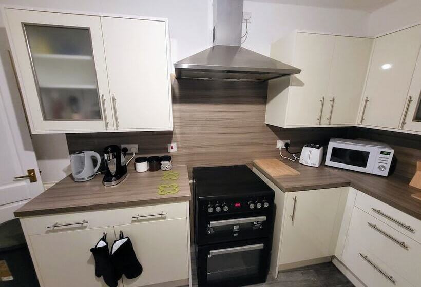 Stay Sleep Rest   Park Road